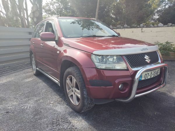 Suzuki Grand Vitara SUV, Diesel, 2007, Red