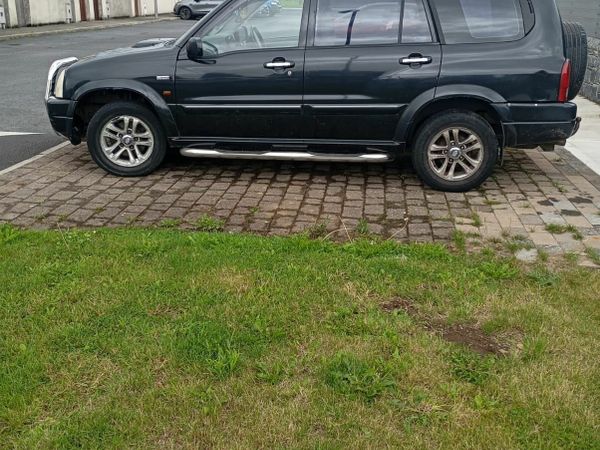 Suzuki Grand Vitara SUV, Diesel, 2004, Black
