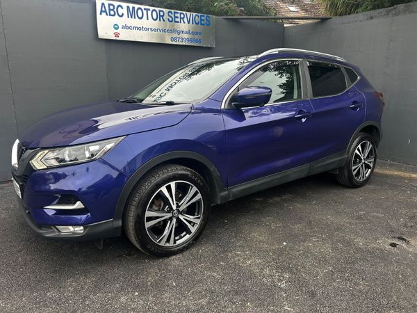 Nissan Qashqai SUV, Diesel, 2017, Blue