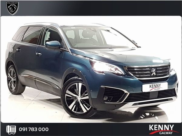 Peugeot 5008 MPV, Diesel, 2019, Green