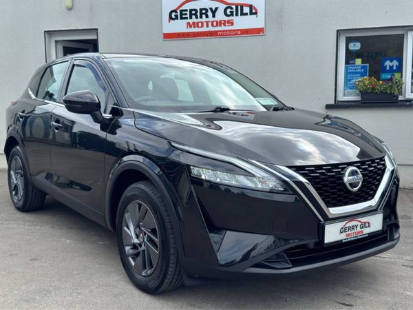 Nissan Qashqai MPV, Petrol, 2021, Black