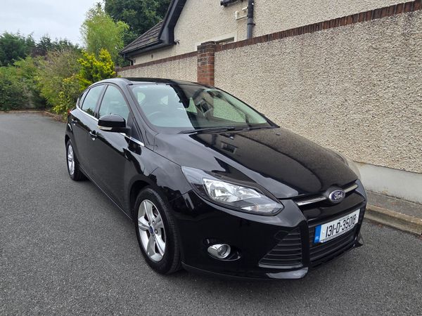 Ford Focus Hatchback, Petrol, 2013, Black