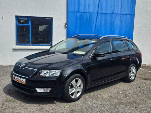 Skoda Octavia Estate, Diesel, 2014, Black