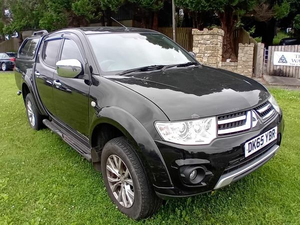 Mitsubishi L200 Pick Up, Diesel, 2015, Black