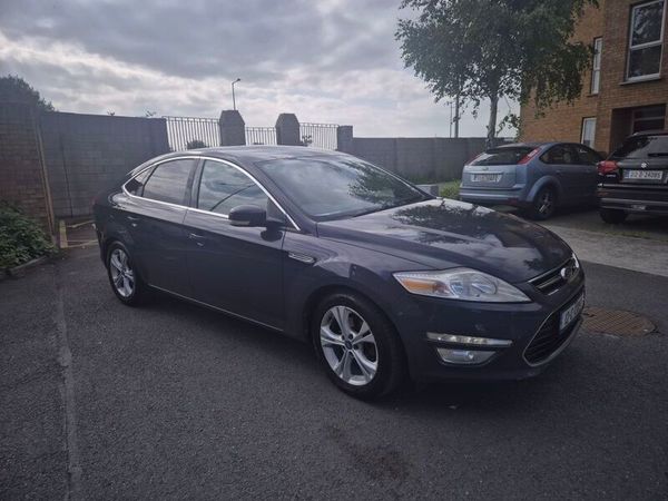 Ford Mondeo Hatchback, Diesel, 2012, Grey