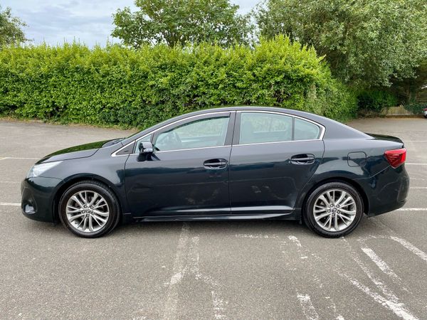 Toyota Avensis Saloon, Diesel, 2017, Black