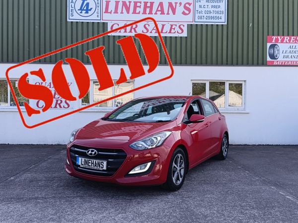 Hyundai i30 Hatchback, Diesel, 2016, Red