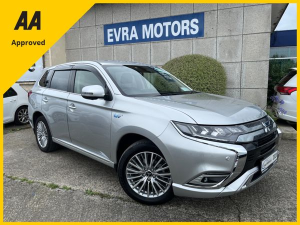 Mitsubishi Outlander SUV, Petrol Plug-in Hybrid, 2020, Silver