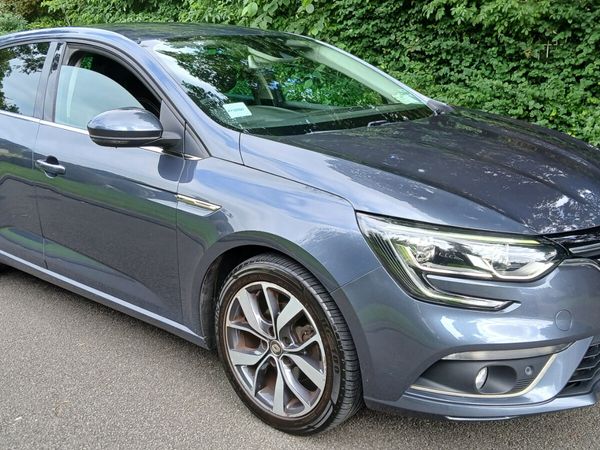 Renault Megane Hatchback, Diesel, 2017, Grey