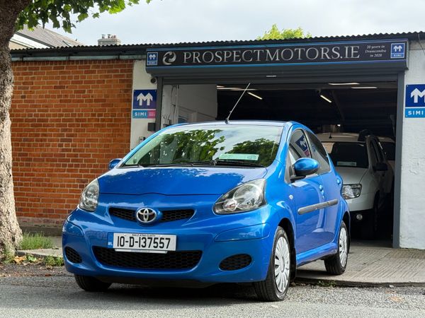 Toyota Aygo Hatchback, Petrol, 2010, Blue