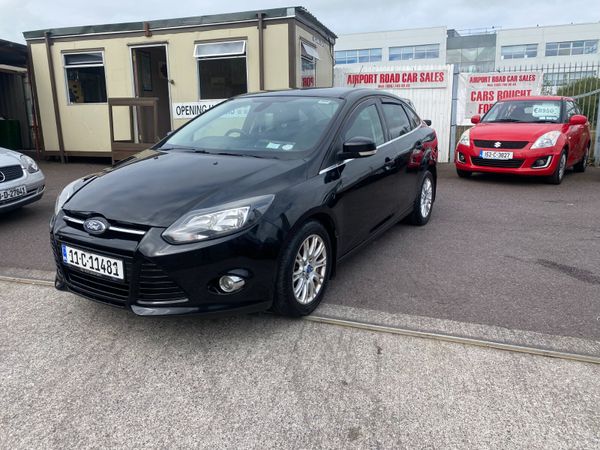 Ford Focus Saloon, Diesel, 2011, Black