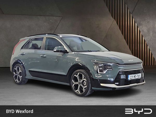 Kia Niro SUV, Petrol Plug-in Hybrid, 2023, Green