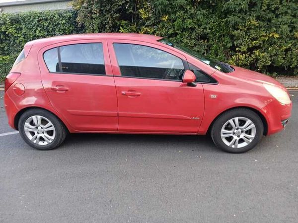 Opel Corsa Hatchback, Petrol, 2007, Red