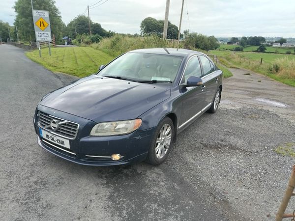Volvo 80 Series Saloon, Diesel, 2010, Blue