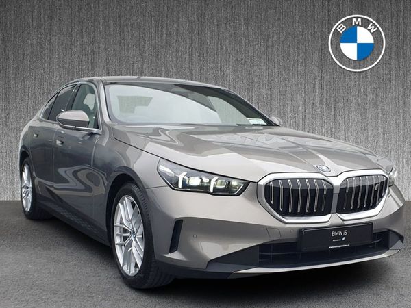 BMW i5 Saloon, Electric, 2025, Grey