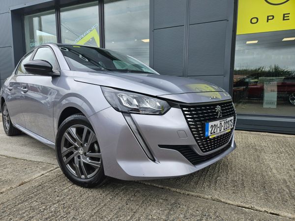 Peugeot 208 Hatchback, Petrol, 2022, Grey