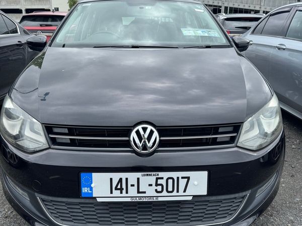 Volkswagen Polo Hatchback, Petrol, 2014, Black