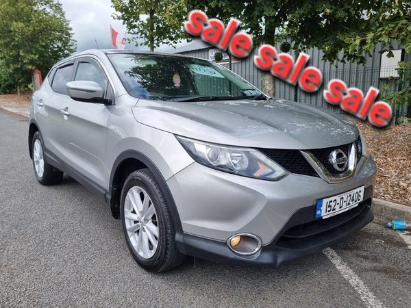 Nissan Qashqai Hatchback, Diesel, 2015, Silver
