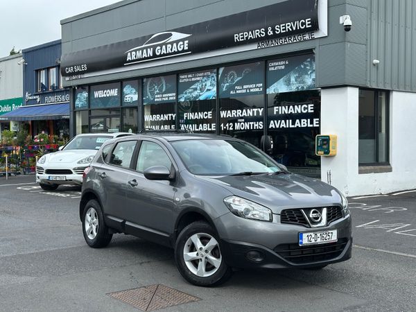 Nissan Qashqai Hatchback, Diesel, 2012, Grey