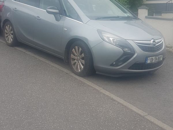 Opel Zafira MPV, Diesel, 2013, Silver