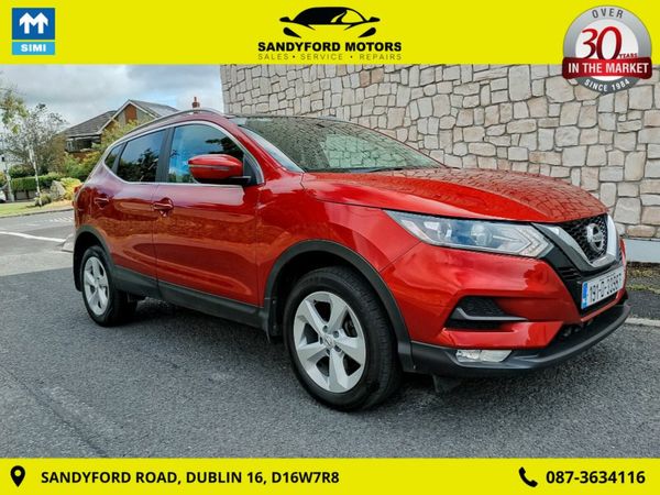 Nissan Qashqai MPV, Diesel, 2019, Red