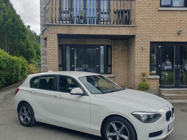 BMW 1-Series Hatchback, Petrol, 2013, White