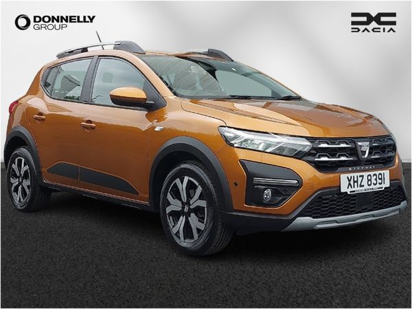 Dacia Sandero Stepway Hatchback, Petrol, 2021, Orange