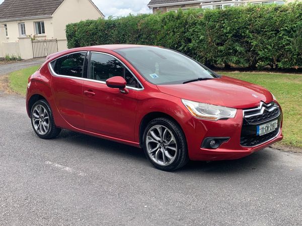 Citroen DS 4 Hatchback, Diesel, 2011, Red
