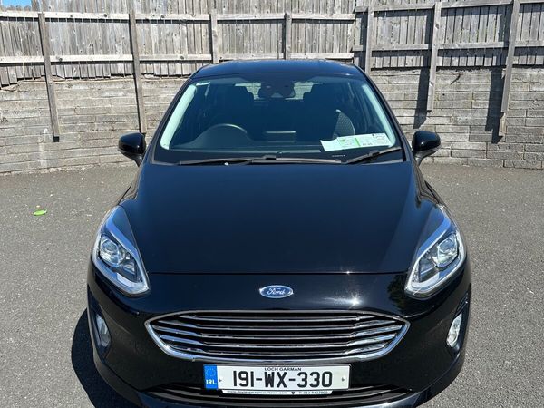 Ford Fiesta Hatchback, Petrol, 2019, Black