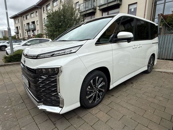 Toyota Voxy MPV, Petrol Hybrid, 2024, White