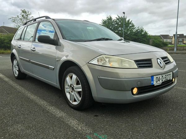 Renault Megane Estate, Petrol, 2004, Silver