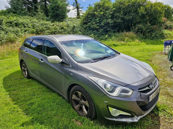 Hyundai i40 Estate, Diesel, 2012, Silver