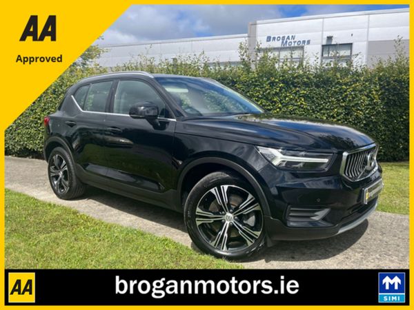 Volvo XC40 SUV, Petrol Hybrid, 2021, Black