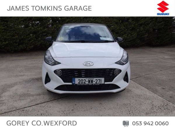 Hyundai i10 Hatchback, Petrol, 2020, White