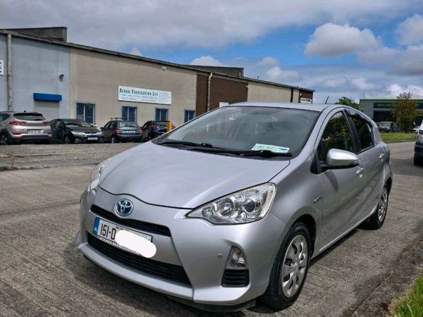 Toyota Aqua Hatchback, Petrol Hybrid, 2015, Silver