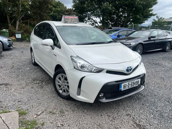 Toyota Prius MPV, Petrol Hybrid, 2016, White