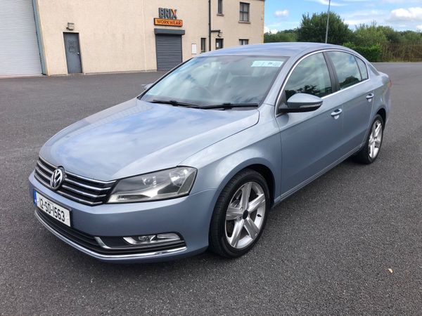 Volkswagen Passat Saloon, Diesel, 2012, Grey