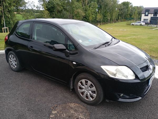 Toyota Auris Hatchback, Petrol, 2008, Black