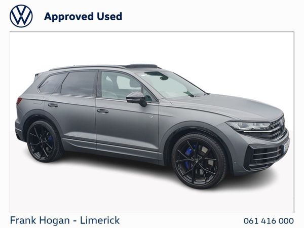 Volkswagen Touareg SUV, Petrol Plug-in Hybrid, 2025, Grey