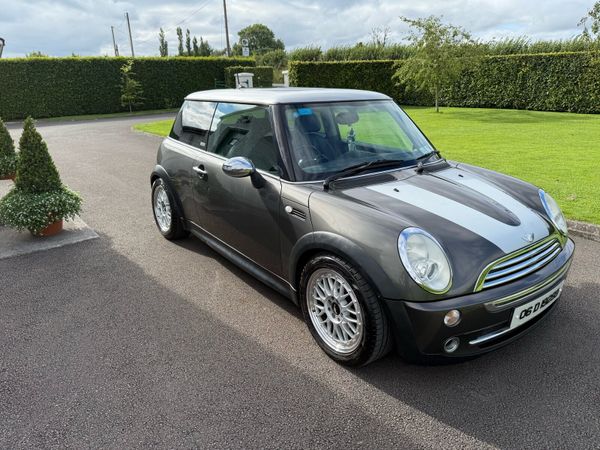 Mini Cooper Hatchback, Petrol, 2006, Grey