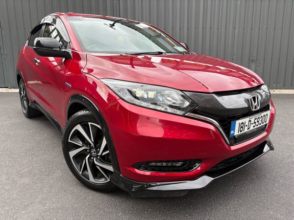 Honda Vezel MPV, Petrol Hybrid, 2018, Red