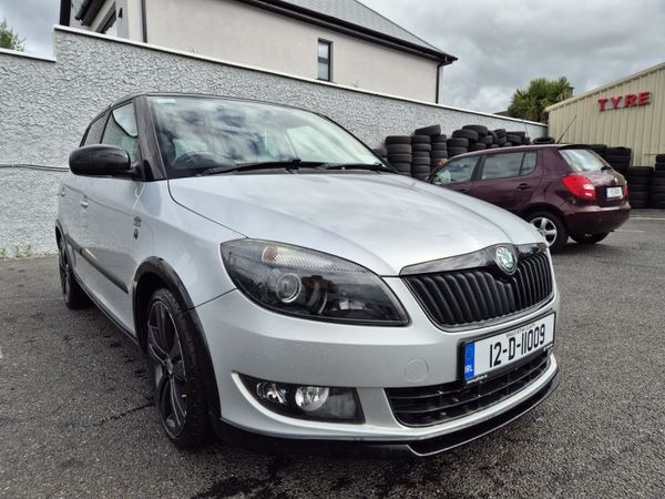 Skoda Fabia Hatchback, Petrol, 2012, Silver