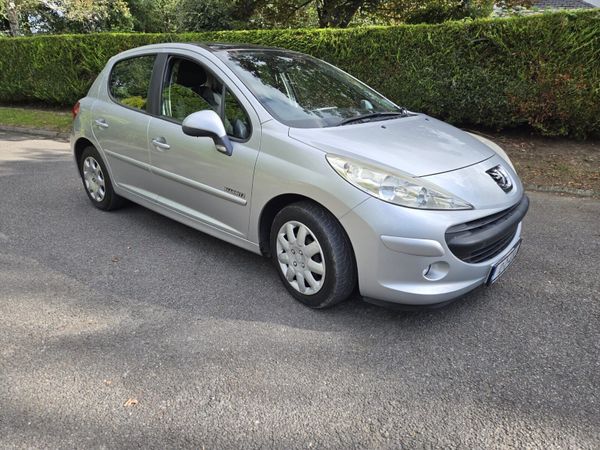 Peugeot 207 Hatchback, Diesel, 2010, Grey