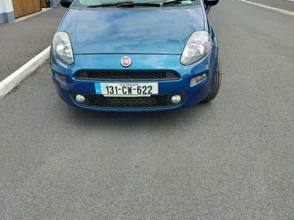 Fiat Punto Hatchback, Diesel, 2013, Green