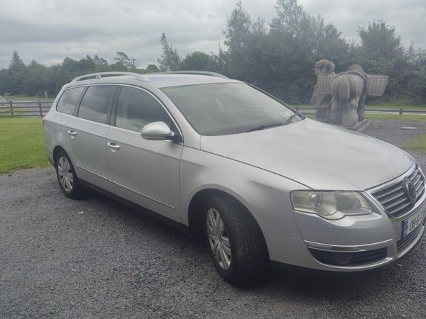Volkswagen Passat Estate/Jeep, Diesel, 2008, Silver