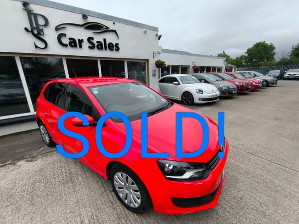 Volkswagen Polo Hatchback, Petrol, 2013, Red