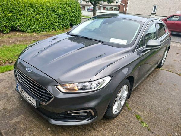 Ford Mondeo Hatchback, Diesel, 2019, Grey
