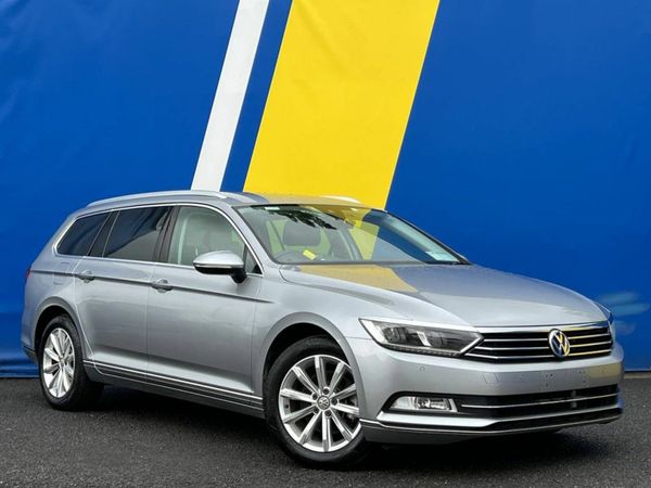 Volkswagen Passat Estate, Petrol, 2018, Silver