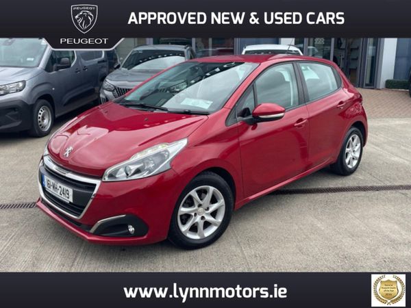 Peugeot 208 Hatchback, Petrol, 2016, Red