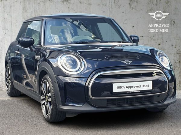 Mini Electric Hatchback, Electric, 2023, Black